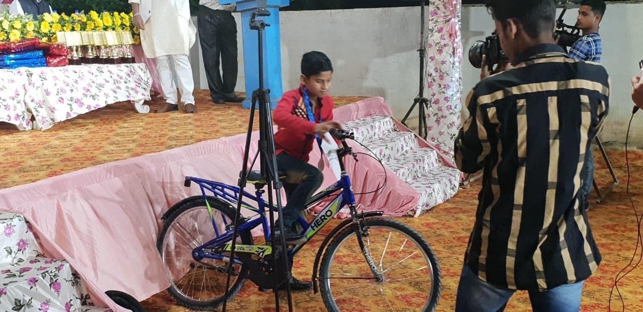 A bicycle for a prize-winner